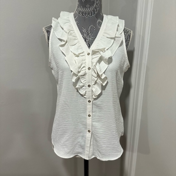 Tommy Hilfiger Women’s Sz: S White Ruffle Trim V-Neck Crinkled Sleeveless Top. - Picture 1 of 9